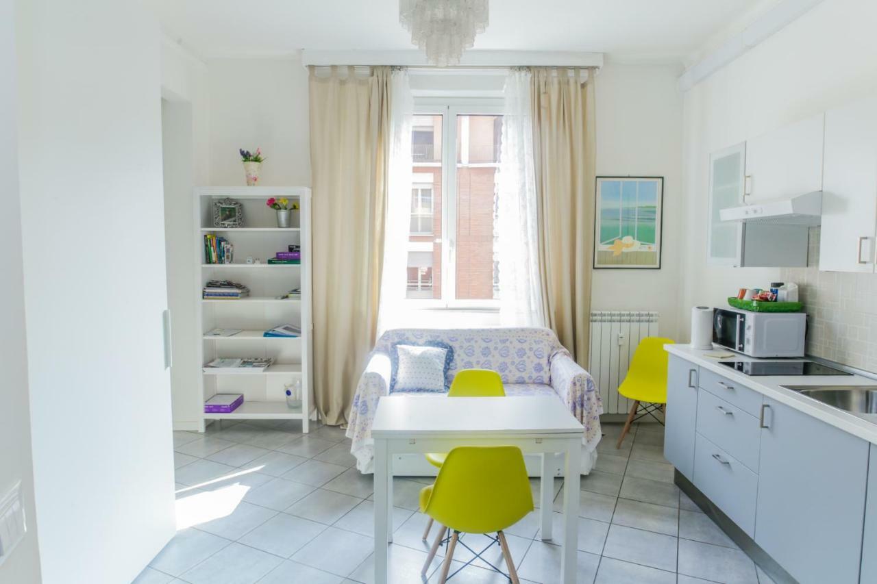 Central Cosy Apartment Bologna Exterior foto