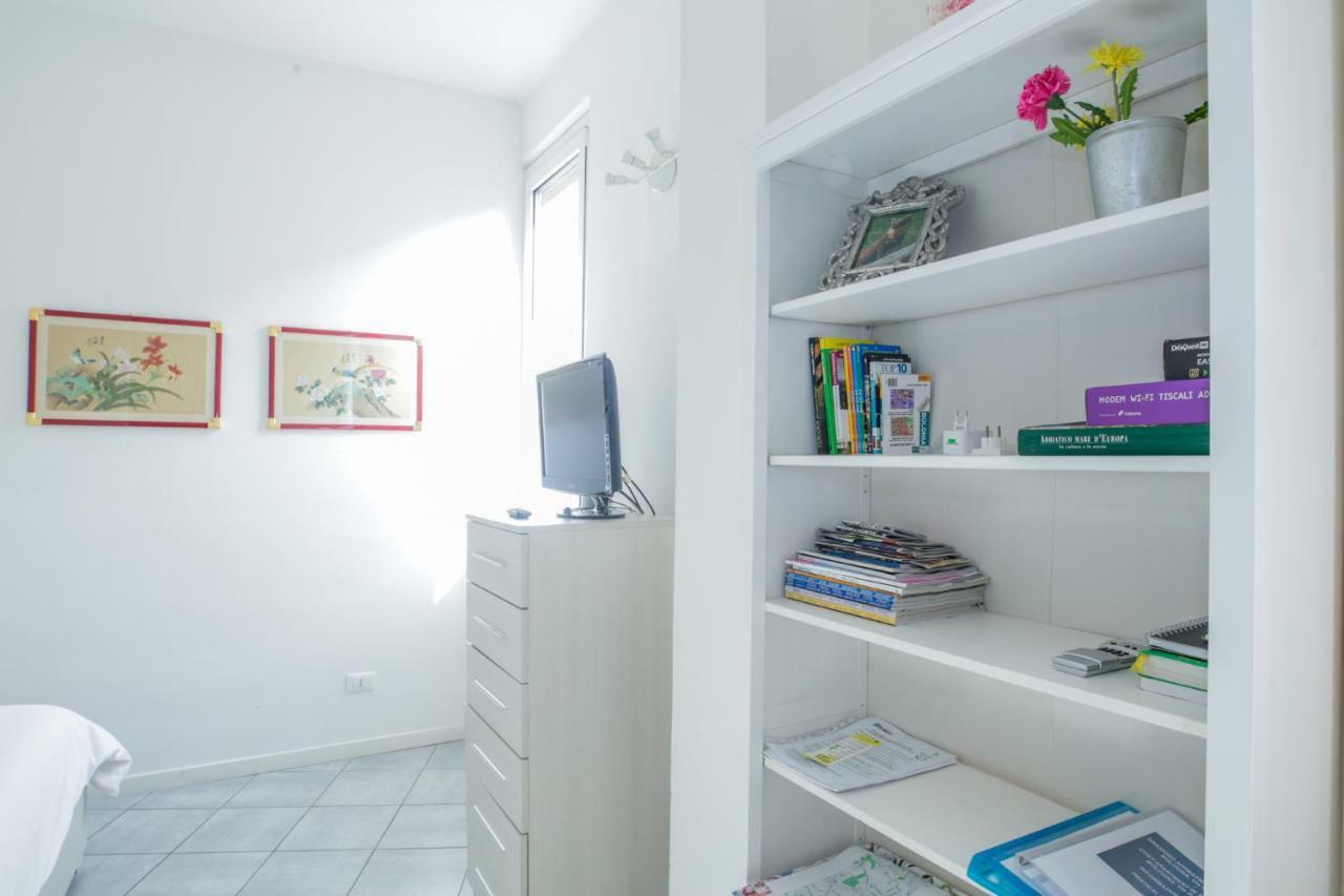 Central Cosy Apartment Bologna Exterior foto
